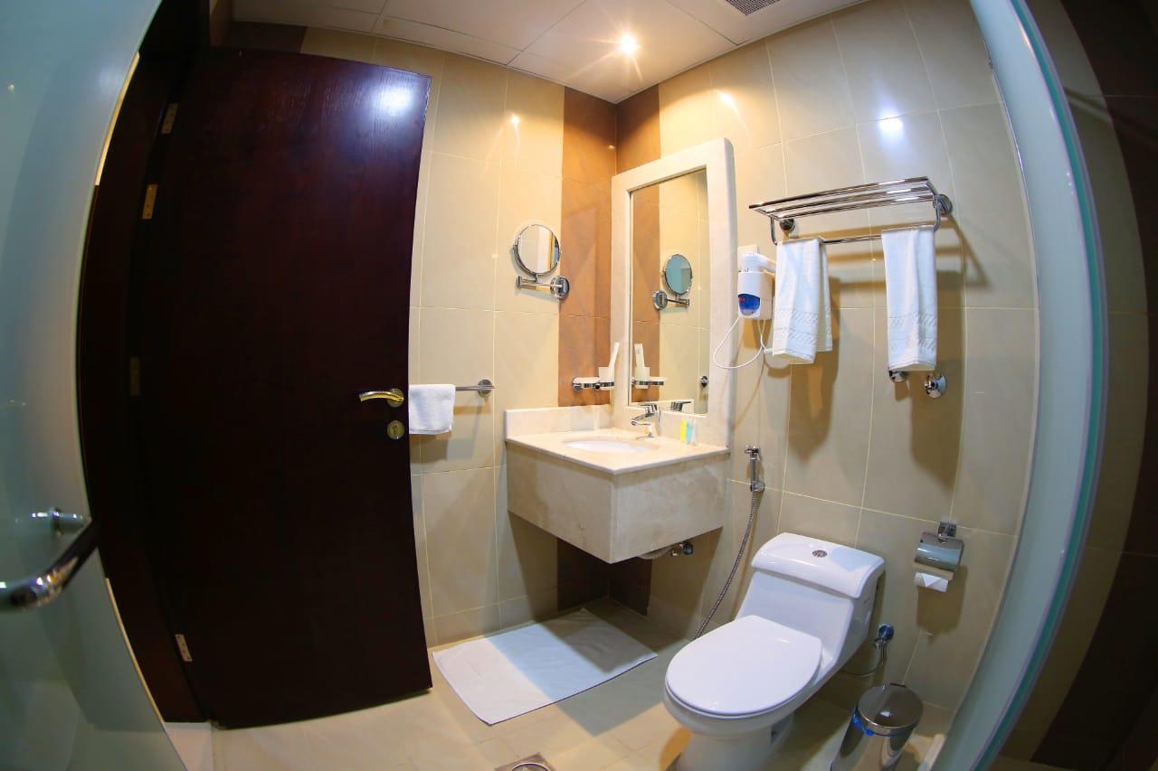 Sas Al Olaya Hotel Suites Эль-Хубар Экстерьер фото